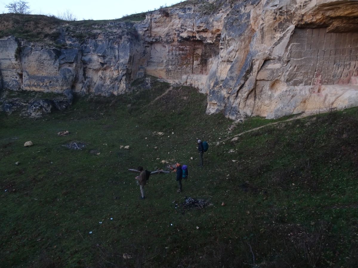 Exploring the cave area and limestone formations close to maastricht. [picture made by Bas Mulder]