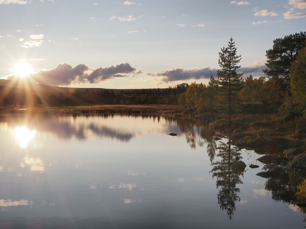 Sunset at Gjeddtjønna lake