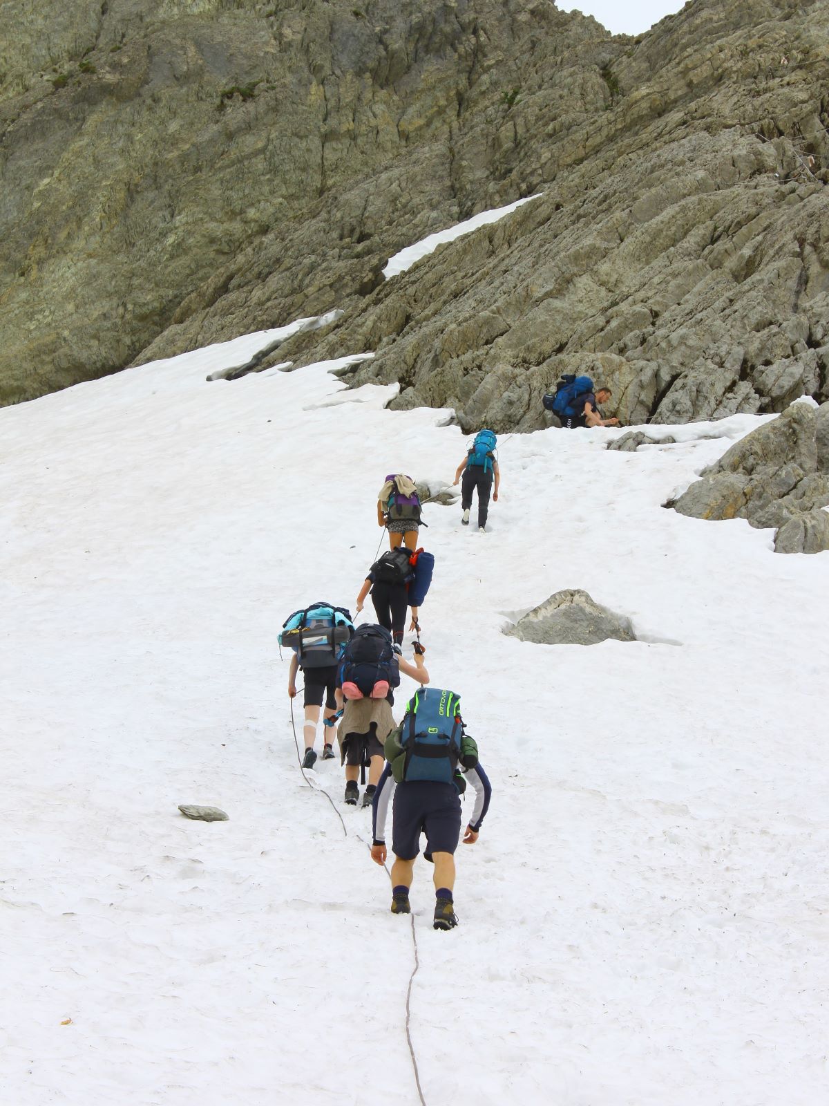 Crossing a snowfield right before the Säntis peak [picture made by Emme Perreve]